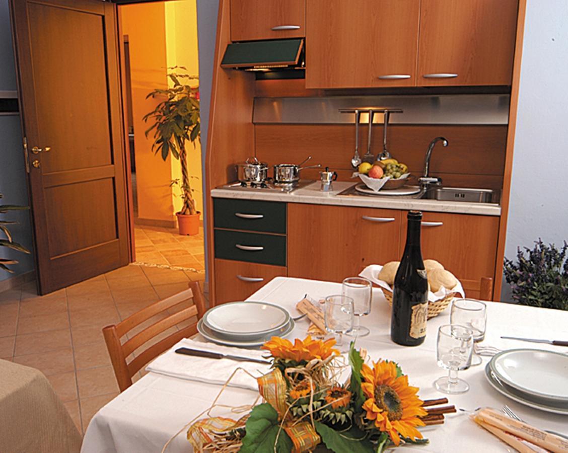 Casa Vacanze Provenzale Torre Pellice Szoba fotó